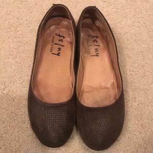 Fs/ny suede flats size 7